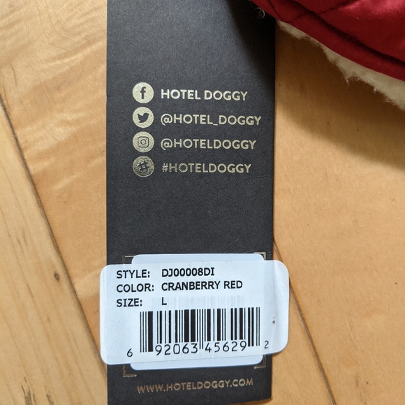 Hotel Doggy Fleece - Picture 4 of 4